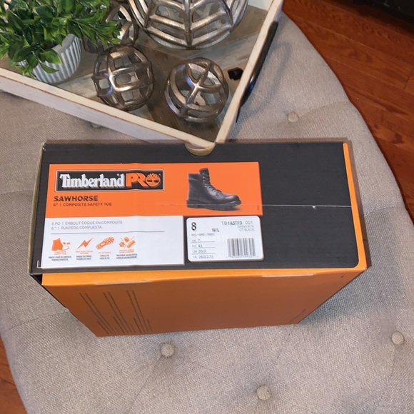 Timberland PRO Men's Black Boots - Picture 9 of 9